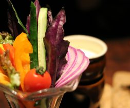 ガーデンファームの野菜は、チーズフォンデュにぴったりの鎌倉野菜です。